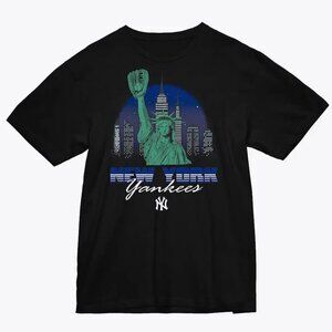 New Mitchell & Ness Mens NYC New York Yankees T-Shirt.